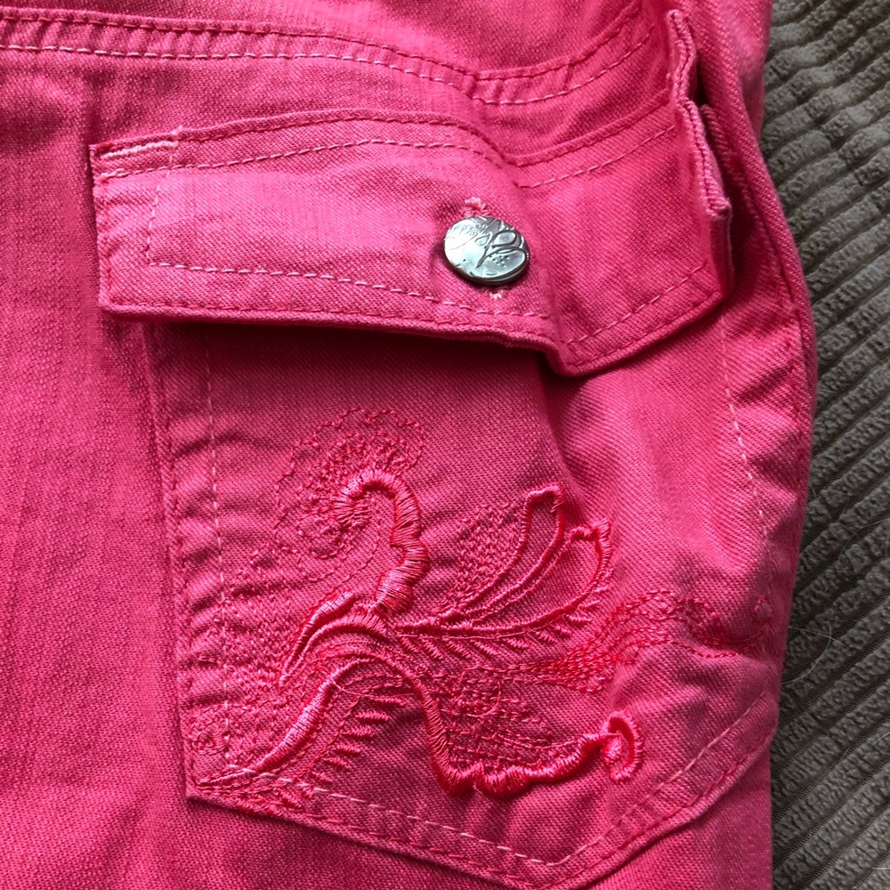 NWOT Gloria Vanderbilt coral shorts